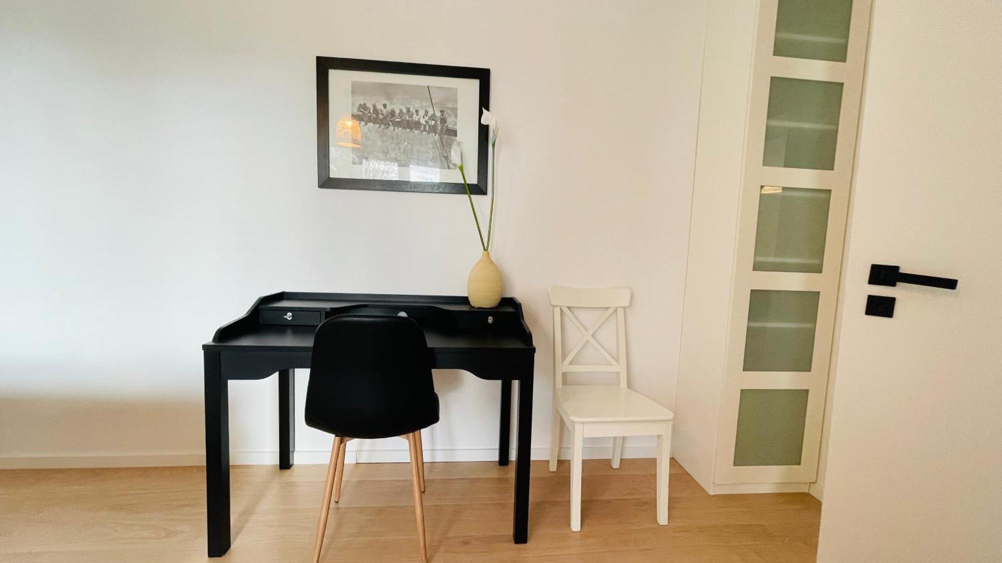 House Flow, 3 Room, Free 2 Parking Bratislava Luaran gambar