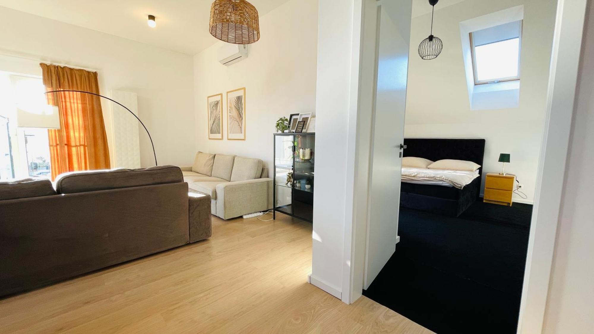 House Flow, 3 Room, Free 2 Parking Bratislava Luaran gambar