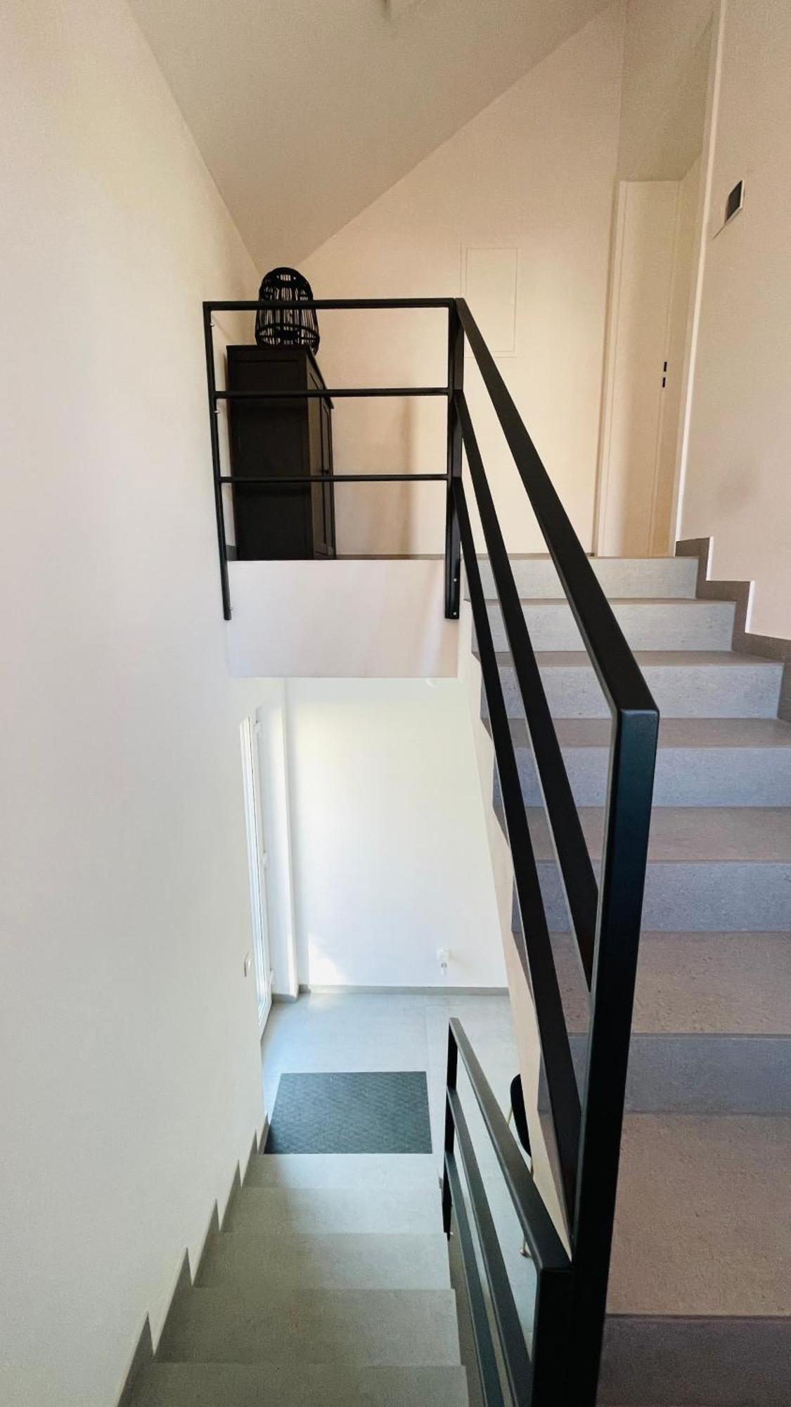 House Flow, 3 Room, Free 2 Parking Bratislava Luaran gambar